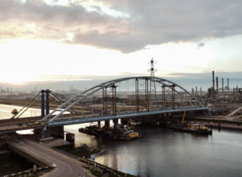 Suurhoffbrug - foto; Paul van Baardwijk, via Rijkswaterstaat
