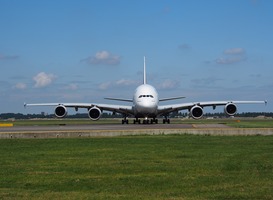 Schiphol gaat gemaaid gras luchthaven verwerken tot producten