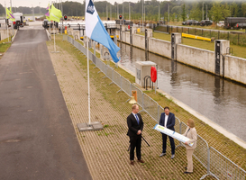 Sluis Eefde na renovatie weer in gebruik genomen
