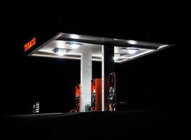Tanken langs de snelweg sinds donderdag veel minder populair