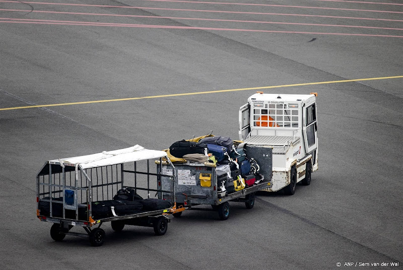 Het aantal klagers over zwaar bagagewerk Schiphol is verdubbeld