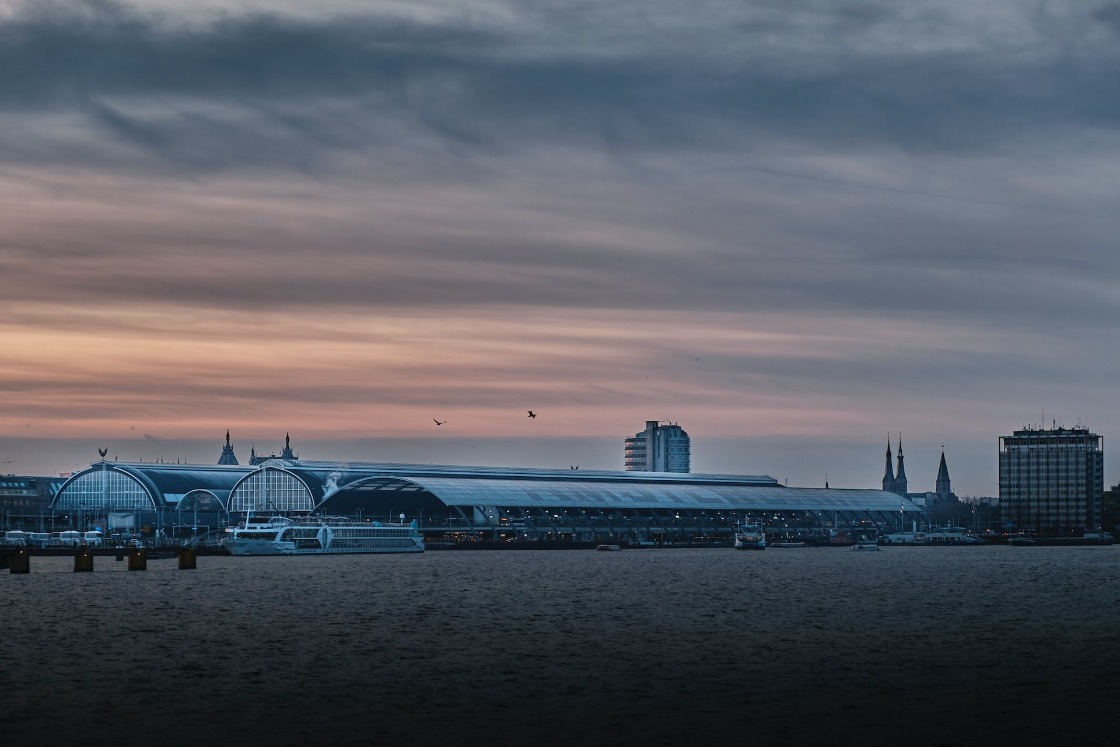 Jarenlange verbouwing Amsterdam Centraal