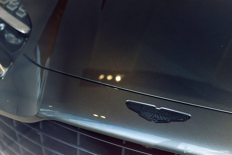Britse sportwagenfabrikant Aston Martin verkoopt ruim kwart minder luxe auto's