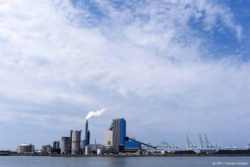 Bedrijven Rotterdamse haven willen snellere verduurzaming