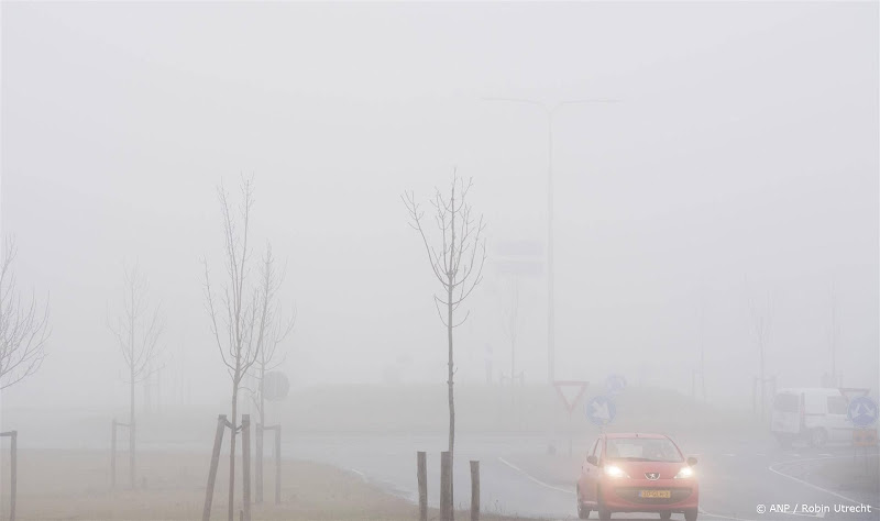 Dichte mist: code geel in noorden en westen van land