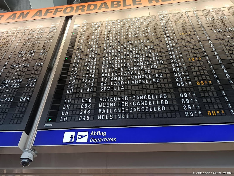 Stakingen op Duitse luchthavens: ook vluchten tussen Schiphol en Duitsland geschrapt