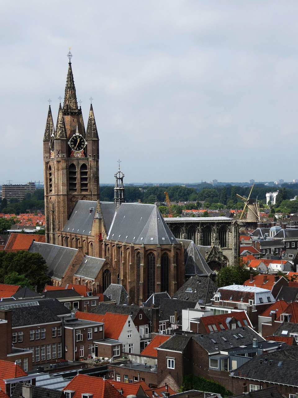 Hambrug in Delft vandaag weer open met gedicht